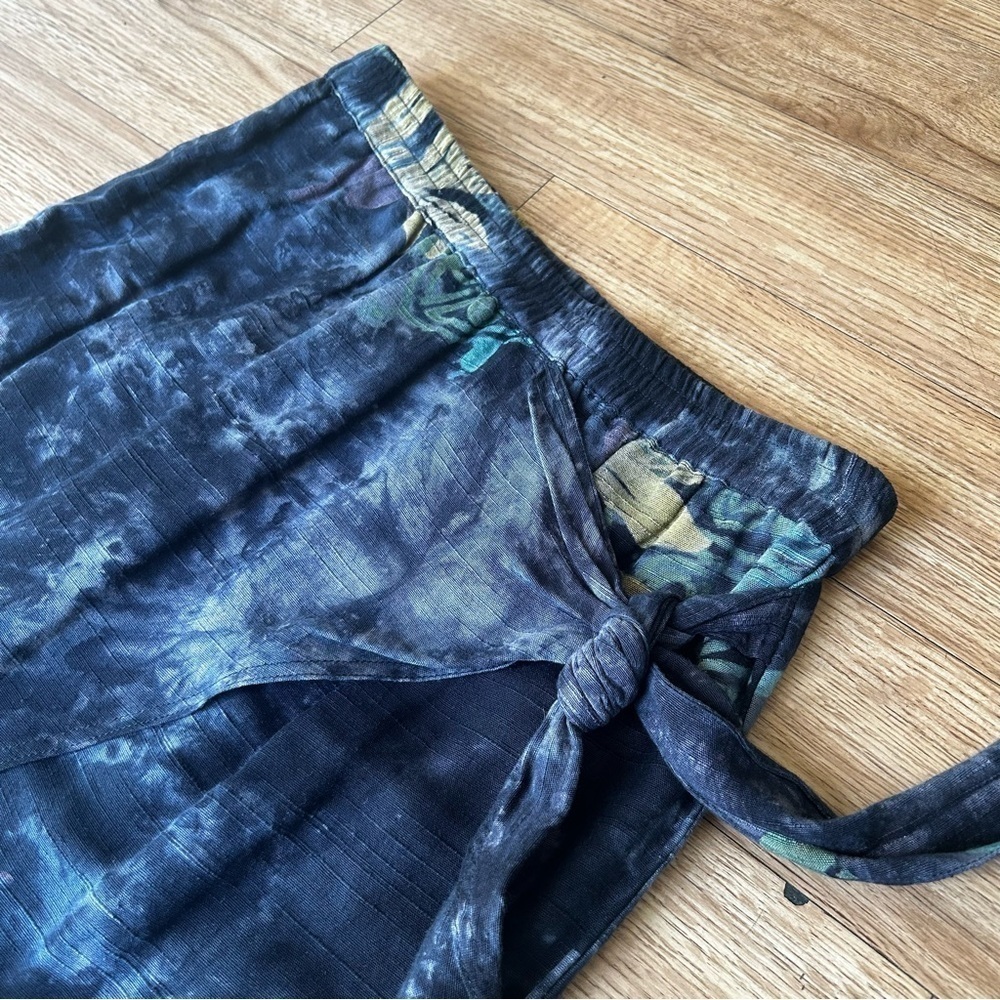 Kusnadi New York - wrap style maxi skirt - art to wear - wearable art - boho - Picture 6 of 8